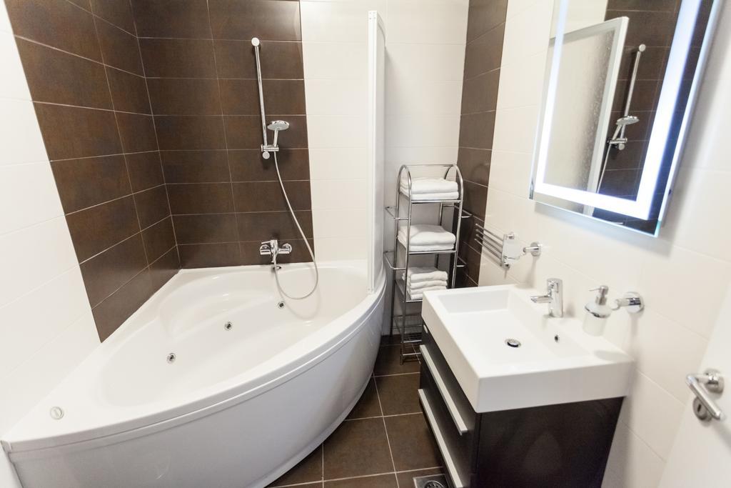 Deluxe Neli Apartments Zadar Ngoại thất bức ảnh